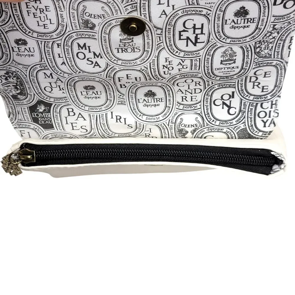 Diptyque Qatar Airways Amenity Bag Pouch Clutch White Faux Leather Makeup Case